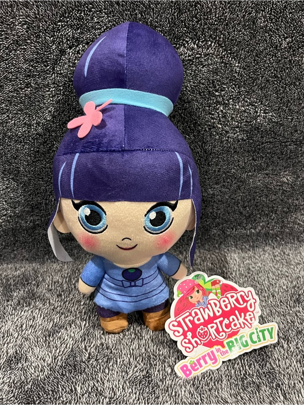 Strawberry Shortcake Blueberry Muffin from the Berry in the Big City series